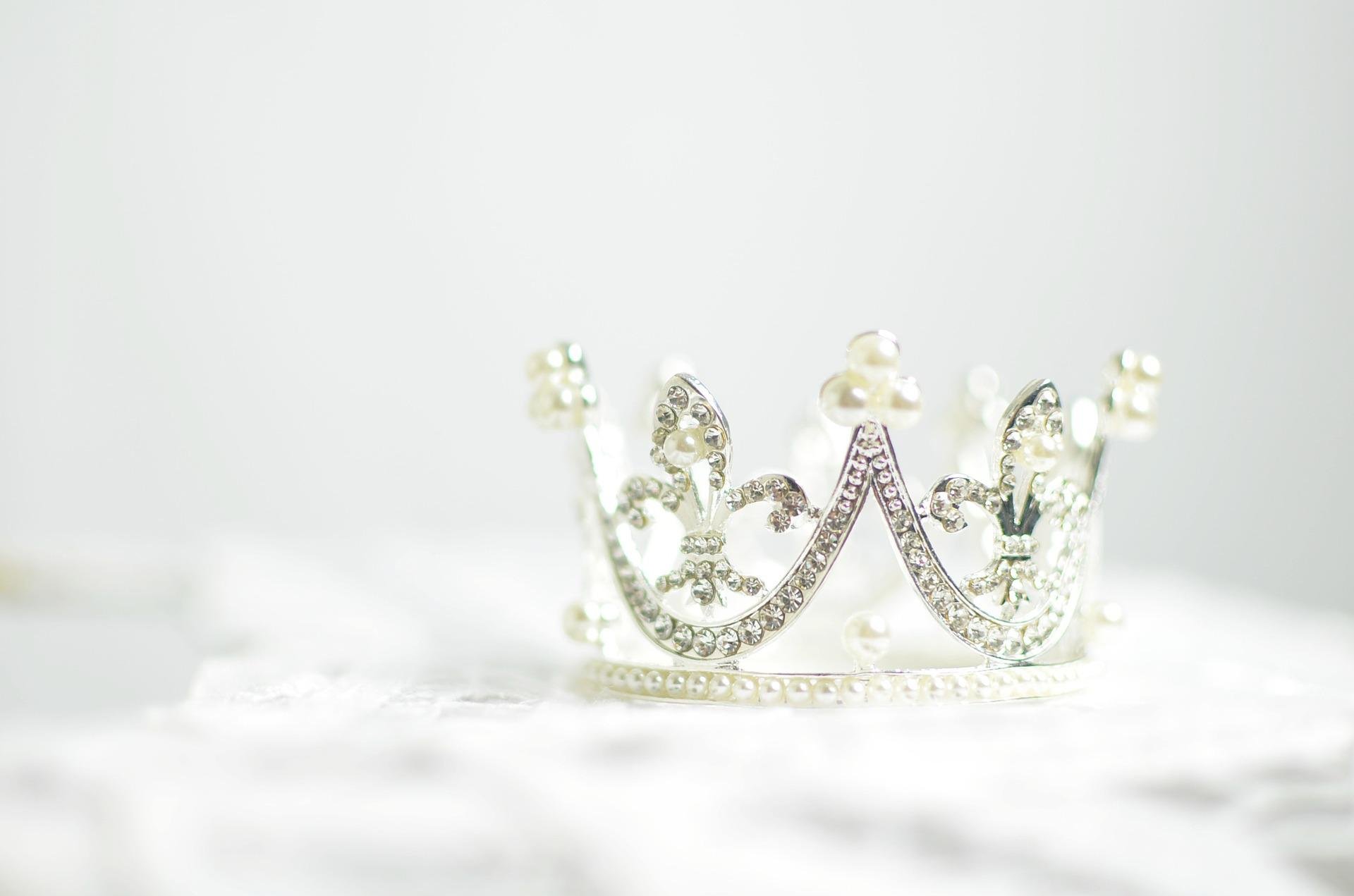 blog post main image of a silver colored crown on a white background